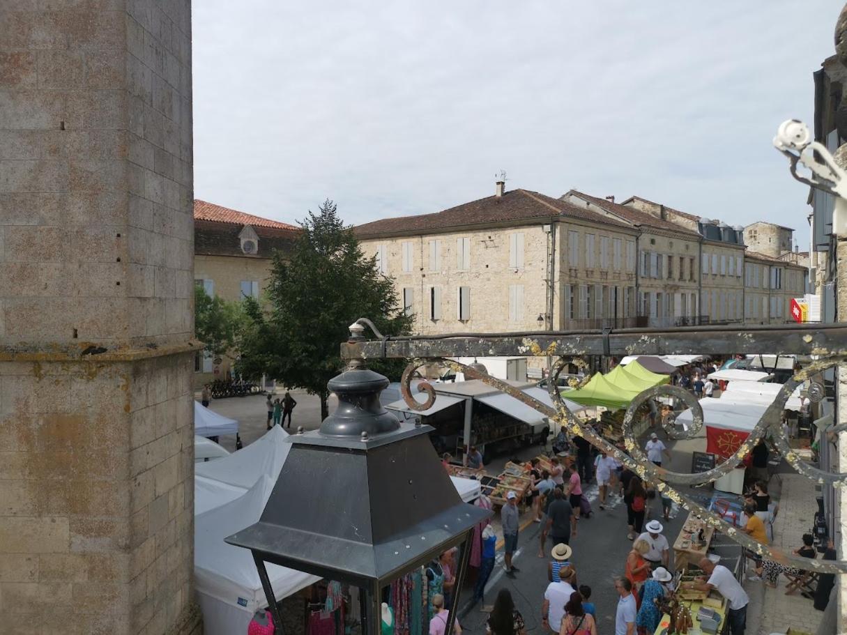Gite De La Cathedrale 2 Lectoure Kültér fotó
